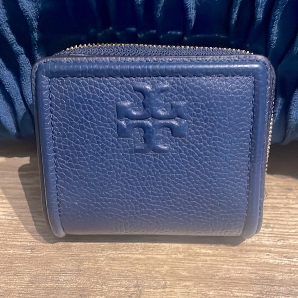 Authentic Tory Burch (Navy Blue) - Picture 6 of 6